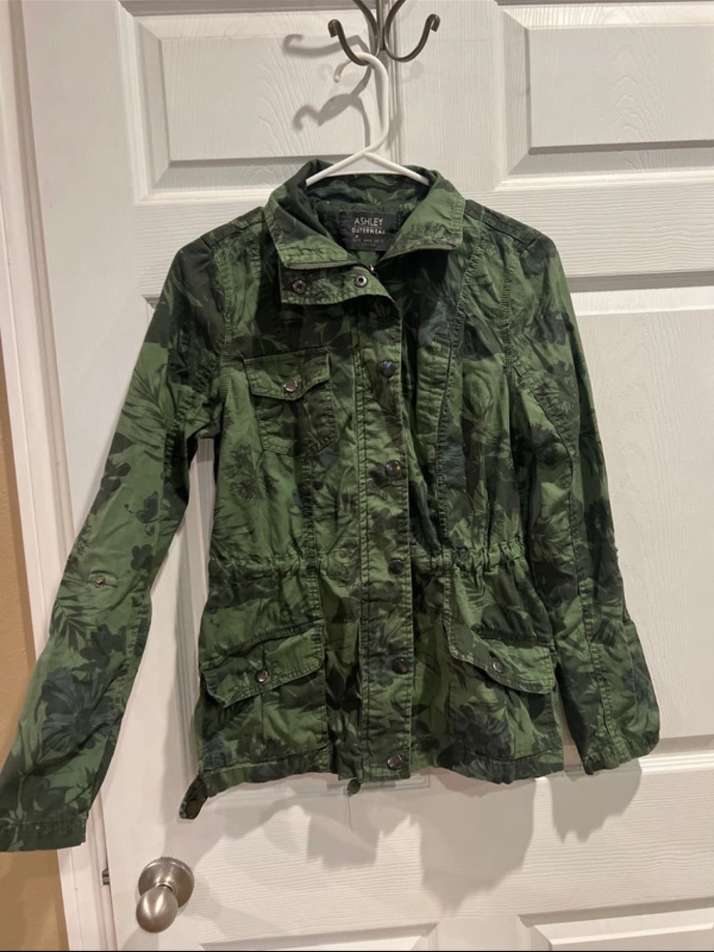 Ashley By 26 International Green Floral Utility Jacket